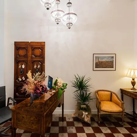 Il Giardino Di Pantaneto Residenza D'epoca Сиена